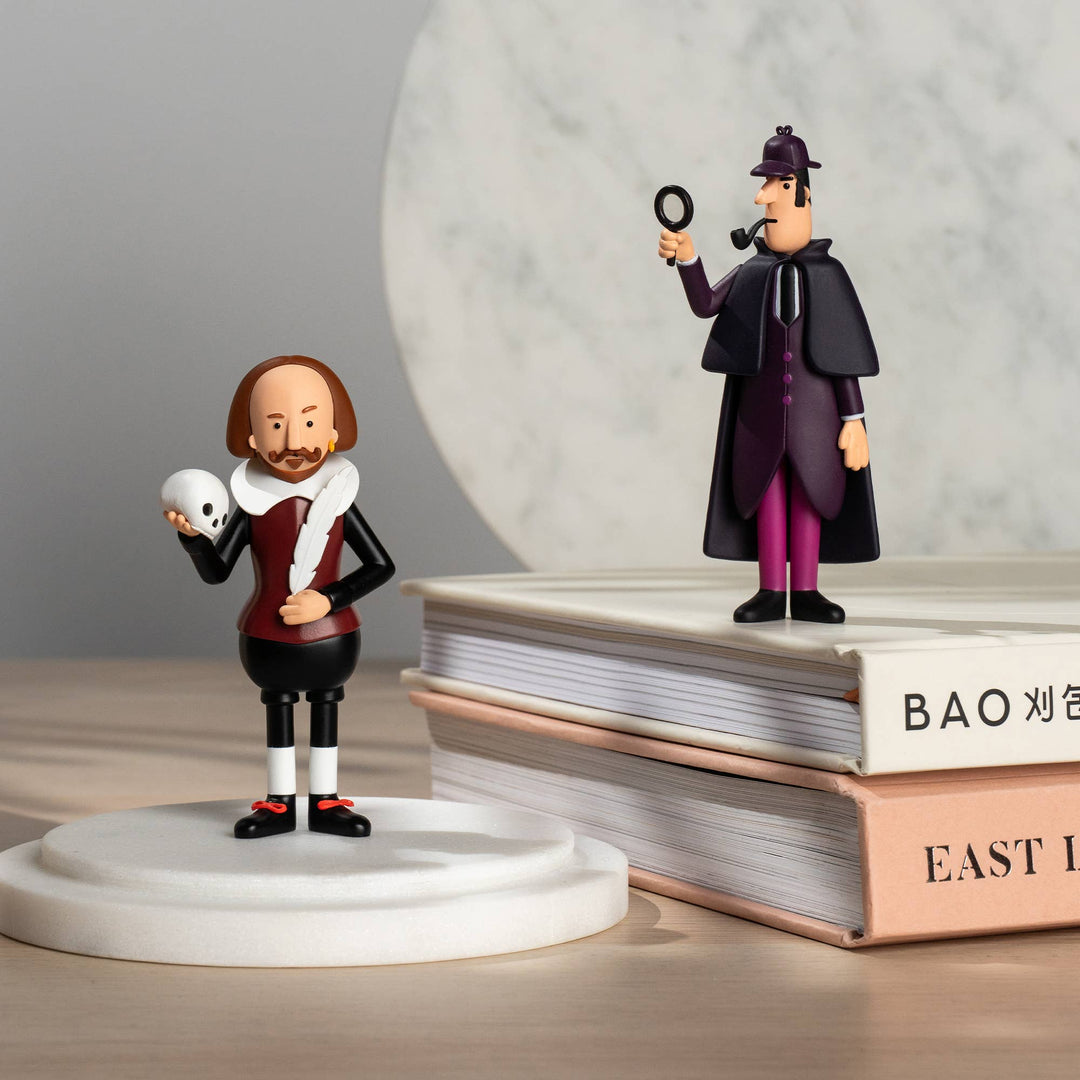 Sherlock Holmes – Collectible Figure for Book Lovers (Gift)