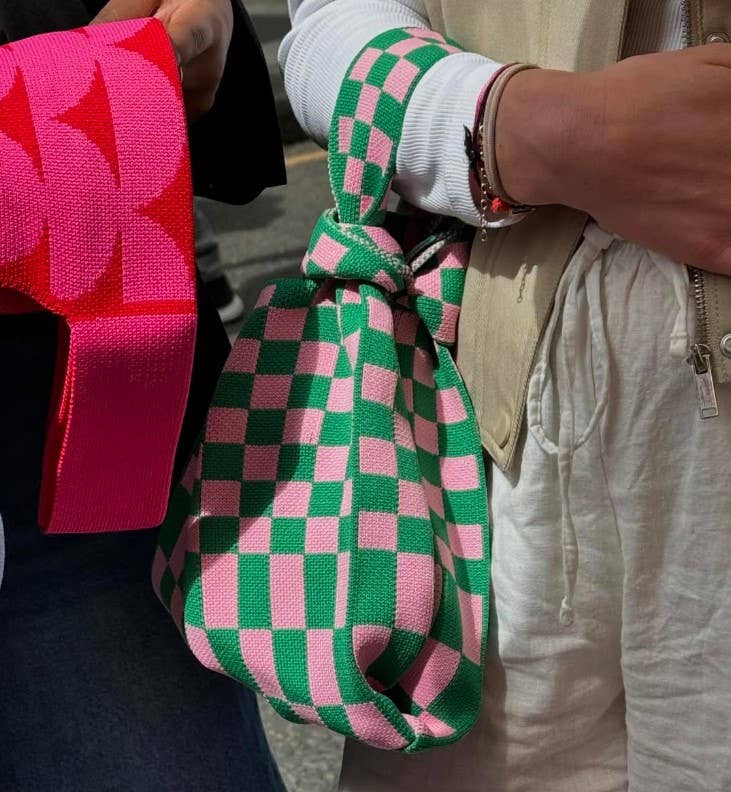 Bold Checker – Knitted bag