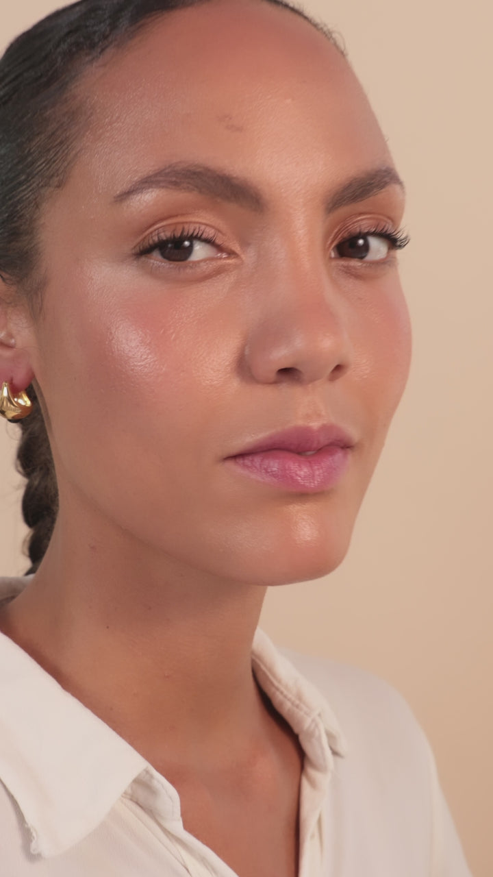 Bold Sol Hoop Earrings with Black Onyx in Gold