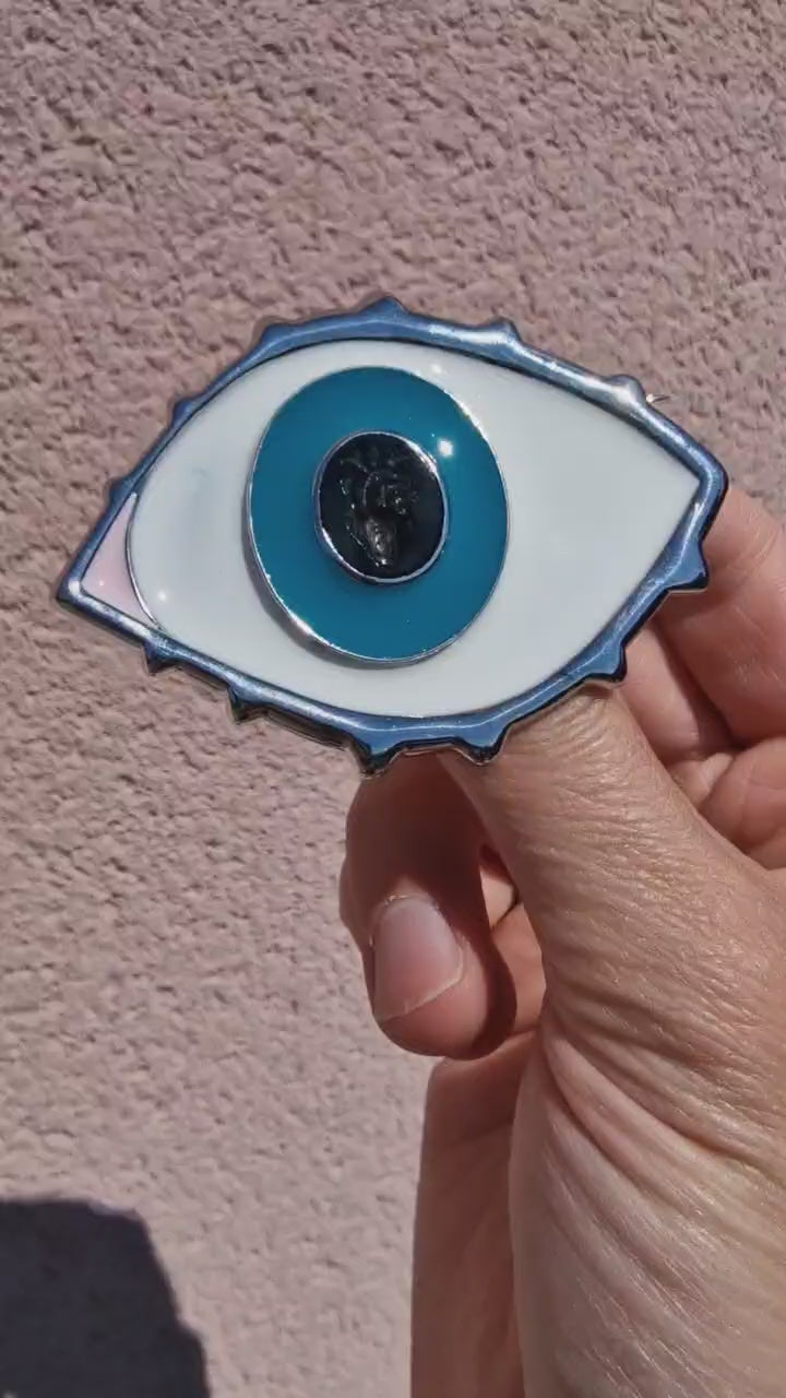 First Glance Brooch